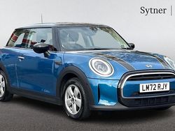 Blue Used 2022 Mini Cooper Classic Hatchback | £19,250 (Fair price)
