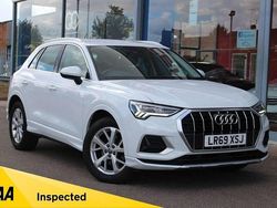 White Used 2019 Audi Q3 Sport SUV | £19,795 (Fair price)