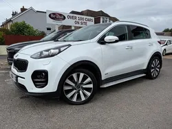 White Used 2016 Kia Sportage 4 SUV | £12,999 (Fair price)