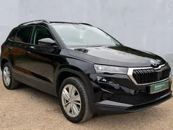 Black Used 2024 Skoda Karoq SE Drive SUV | £23,045 (Good price)