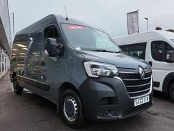 Grey Used 2022 Renault Master Business Van | £10,995 (A bit pricey)