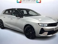 Used 2025 Vauxhall Astra Ultimate Hatchback | £17,999 (Super price)