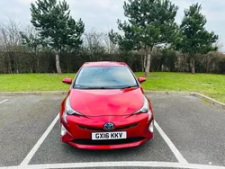 Red Used 2016 Toyota Prius Hatchback | £10,895 (Fair price)