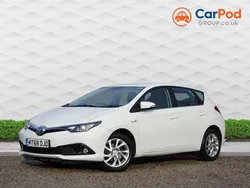 White Used 2018 Toyota Auris Hybrid Design Hatchback | £13,490 (Fair price)