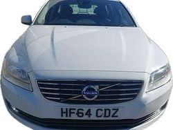 White Used 2014 Volvo V70 Estate | £6,450 (Super price)