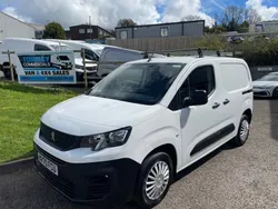 White Used 2020 Peugeot Partner MPV | £6,995 (Fair price)