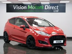 Red Used 2016 Ford Fiesta Zetec Hatchback | £3,975 (Fair price)