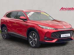 Tri coat dynamic red New 2025 MG HS Trophy SUV | £26,295 (Fair price)