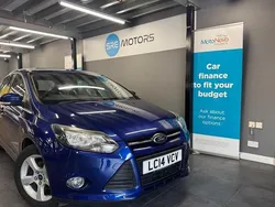 Blue Used 2014 Ford Focus Zetec Hatchback | £4,395 (Fair price)