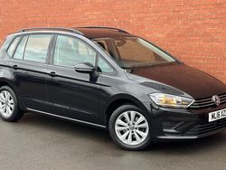 Black Used 2016 VW Golf Sportsvan SE MPV | £10,500 (Fair price)