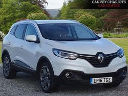 White Used 2016 Renault Kadjar Dynamique SUV | £6,500 (Fair price)
