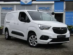 White Used 2021 Vauxhall Combo Elite MPV | £9,100 (Fair price)