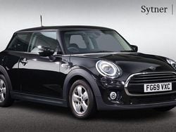 Black Used 2019 Mini Cooper Classic Hatchback | £13,500 (Fair price)