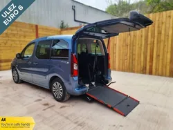 Blue Used 2018 Peugeot Partner Tepee Access MPV | £11,902 (Fair price)