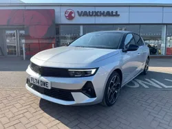 Silver Used 2024 Vauxhall Astra Ultimate Hatchback | £21,777 (Fair price)