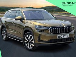 Bronx gold metallic Used 2025 Skoda Kodiaq SE L SUV | £46,900
