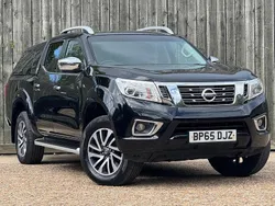 Black Used 2015 Nissan Navara Tekna Pickup | £16,950 (Expensive)