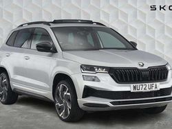 Brilliant silver metallic Used 2022 Skoda Karoq SportLine SUV | £23,250 (Fair price)