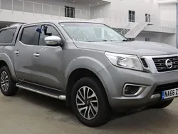 Grey Used 2016 Nissan Navara Acenta+ Pickup | £11,989 (Fair price)