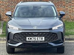 Grey New 2025 MG HS Trophy SUV | £24,499 (Fair price)