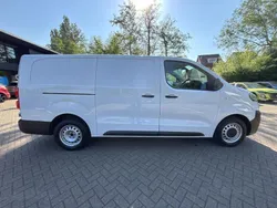 White Used 2022 Vauxhall Vivaro S Van | £12,999 (Fair price)