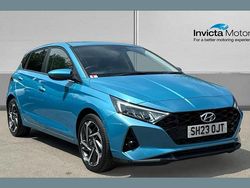 Turquoise Used 2023 Hyundai i20 Premium Hatchback | £15,000 (Fair price)