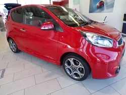 Red Used 2017 Kia Picanto Hatchback | £6,999 (Super price)