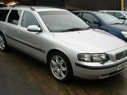 Used 2003 Volvo V70 Estate | £2,995 (Fair price)