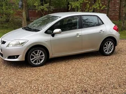 Used 2009 Toyota Auris | £2,495 (Fair price)