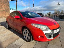 Red Used 2010 Renault Mégane Coupé Dynamique Coupe | £2,790 (Good price)