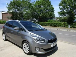 Silver Used 2014 Kia Carens 3 MPV | £5,495 (Fair price)