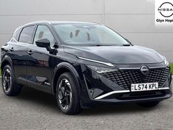 Black Used 2024 Nissan Qashqai N-Connecta SUV | £25,599 (Fair price)