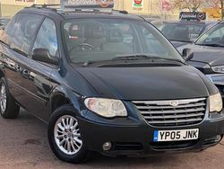 Green Used 2005 Chrysler Voyager MPV | £2,475