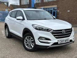 White Used 2017 Hyundai Tucson SE SUV | £6,995 (Fair price)