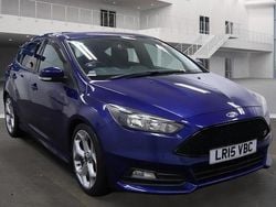 Blue Used 2015 Ford Focus ST Hatchback | £8,490 (Good price)