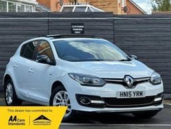 White Used 2015 Renault Mégane III LIMITED Hatchback | £2,999 (Good price)