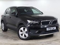 Black Used 2019 Volvo XC40 Momentum SUV | £15,975