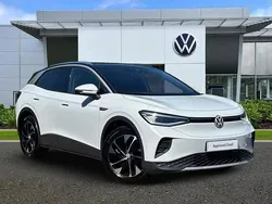 White Used 2023 VW ID.4 Pro Performance SUV | £24,991 (Fair price)