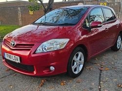 Used 2011 Toyota Auris | £2,949 (Good price)