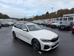 White Used 2019 BMW 330 M Sport Estate | £33,750 (Expensive)