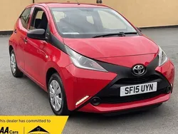 Red Used 2015 Toyota Aygo Hatchback | £5,495 (Fair price)