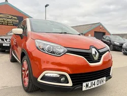 Orange Used 2014 Renault Captur Dynamique SUV | £3,695 (Good price)