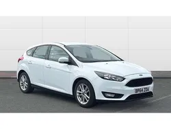 White Used 2015 Ford Focus Zetec Hatchback | £6,821 (Good price)