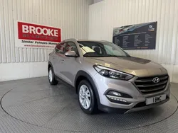 Gold Used 2017 Hyundai Tucson SE SUV | £10,250 (Good price)