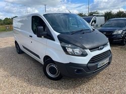 White Used 2016 Ford Transit Custom Van | £10,995 (Fair price)