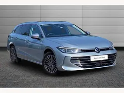 Silver Used 2025 VW Passat Elegance Estate | £36,150