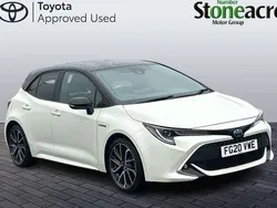 White Used 2020 Toyota Corolla Hatchback | £16,500 (Fair price)