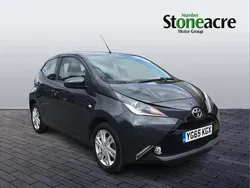 Grey Used 2015 Toyota Aygo x-press Hatchback | £6,995 (Fair price)