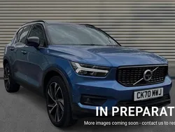 Blue Used 2020 Volvo XC40 R-Design Pro SUV | £23,586 (Fair price)
