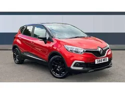 Red/black Used 2018 Renault Captur Iconic SUV | £7,802 (Fair price)